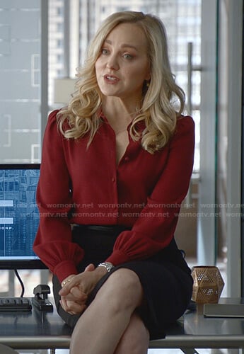 Marissa’s black high waisted pencil skirt on Bull