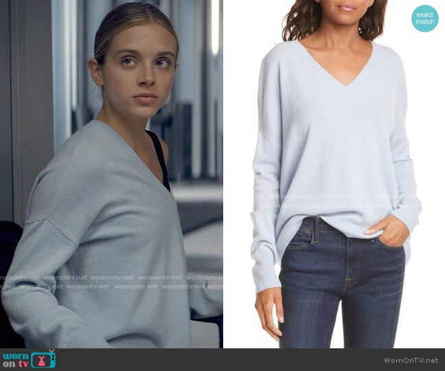 Nordstrom Signature High/Low Cashmere Sweater in Blue Skyway worn by Bette Whitlaw (Casimere Jollette) on Tiny Pretty Things