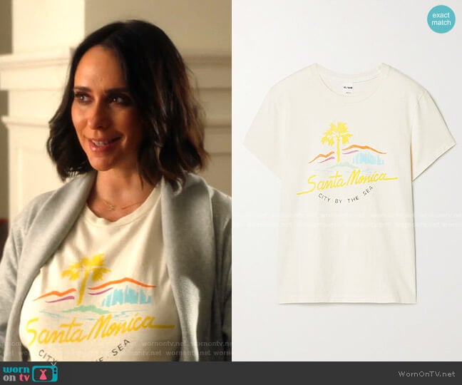 The Sea T-shirt by Re/Done City worn by Maddie Kendall (Jennifer Love Hewitt) on 9-1-1