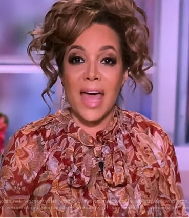 Sunny’s floral tie neck blouse on The View