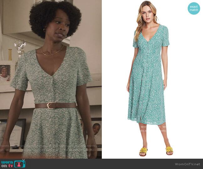 1. State Short Sleeve Folk Silhouette Floral Button Front Dress worn by Grace James (Karimah Westbrook) on All American