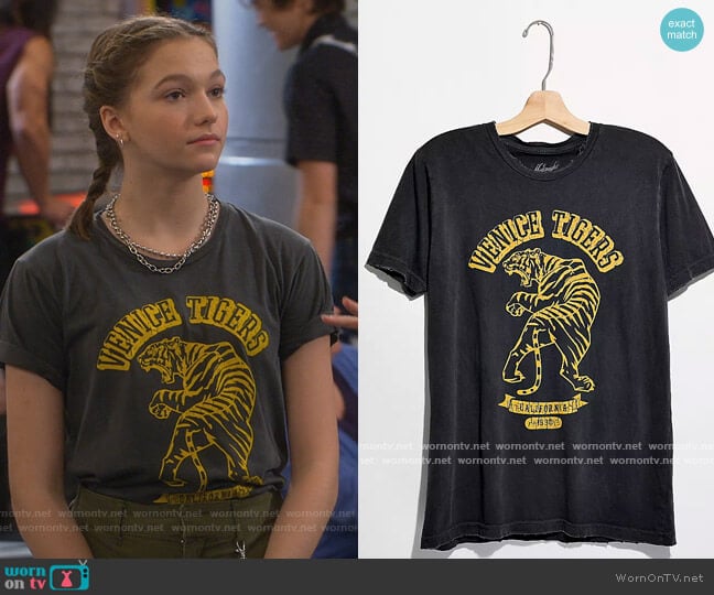 Free People Venice Tiger Tee worn by Presley (Jayden Bartels) on Side Hustle
