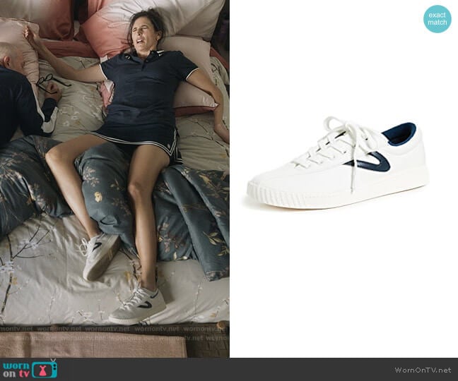 Tretorn Nylite Plus Lace Up Sneakers worn by Delia (Michaela Watkins) on The Unicorn