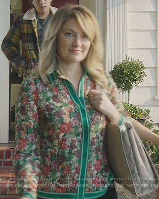 Alice’s green floral contrast stripe blouse on Riverdale
