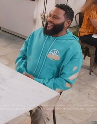 Andre’s turquoise off-white hoodie on Black-ish