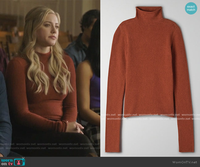 Aritzia Darling Sweater in Rustwood worn by Betty Cooper (Lili Reinhart) on Riverdale