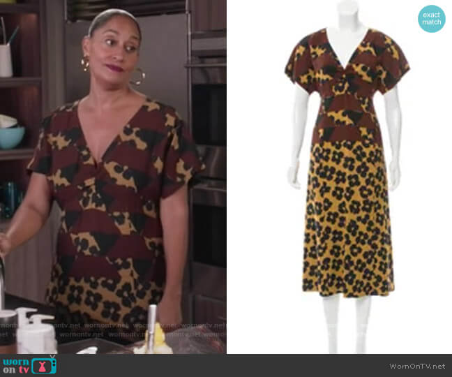 Dries Van Noten Short Sleeve Midi Dress worn by Rainbow Johnson (Tracee Ellis Ross) on Black-ish