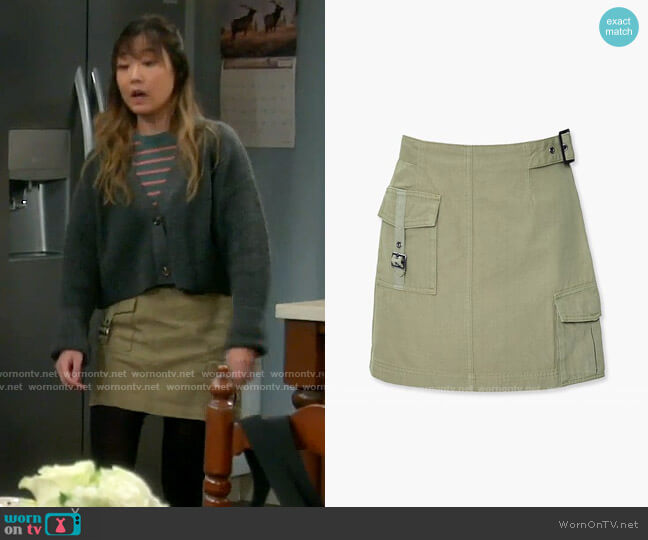Forever 21 Utility Cargo Mini Skirt worn by Jen (Krista Marie Yu) on Last Man Standing