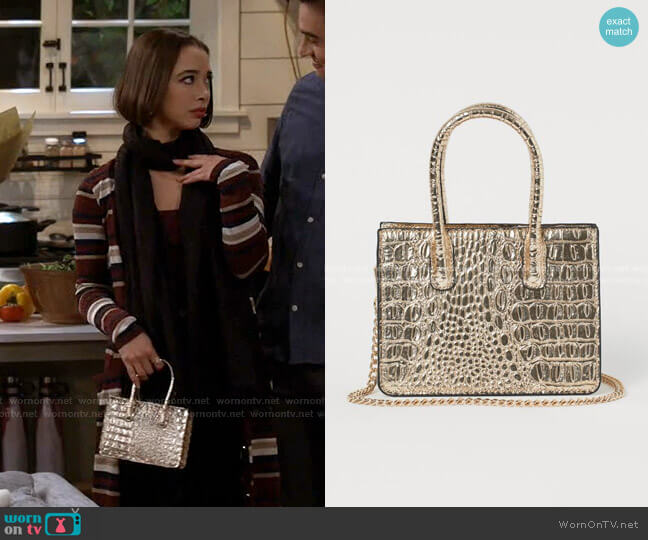 H&M Mini Handbag worn by Celia (Emma Caymares) on Call Your Mother