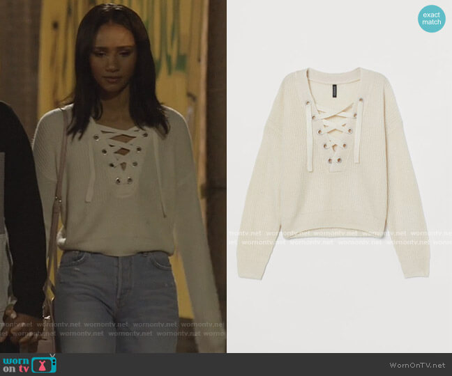 H&M Knit Sweater with Lacing worn by Layla Keating (Greta Onieogou) on All American