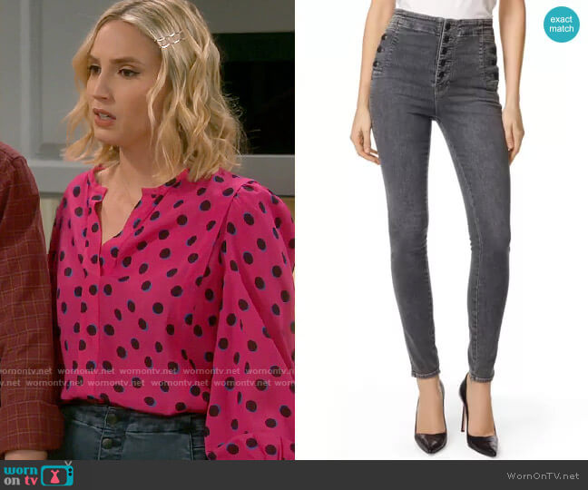 J Brand Natasha Jeans in Obscura worn by Mandy Baxter (Molly McCook) on Last Man Standing