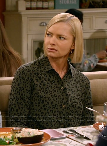 Jill’s green leopard print shirt on Mom