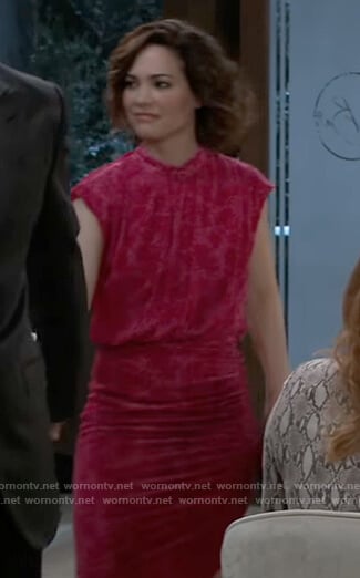 Elizabeth’s pink floral velvet dress on General Hospital