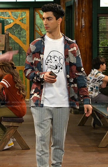Parker’s skull print tee and could print shirt on Bunkd