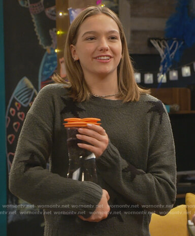 Presley’s green star print sweater on Side Hustle