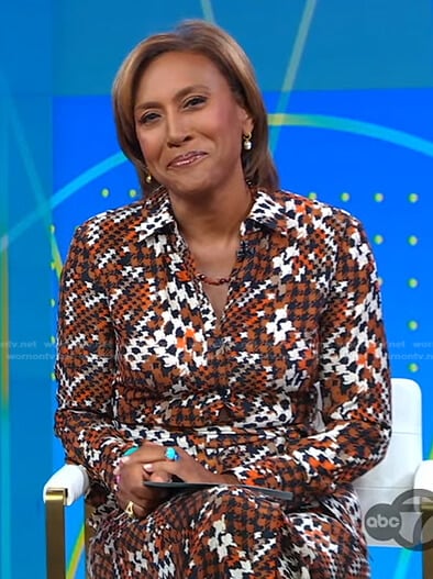 Robin’s houndstooth shirtdress on Good Morning America