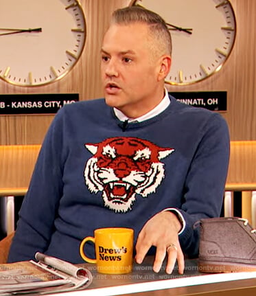 Ross’s blue tiger sweater on The Drew Barrymore Show