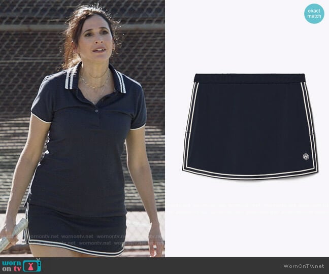 Tory Sport Side Slit Tennis Skirt worn by Delia (Michaela Watkins) on The Unicorn