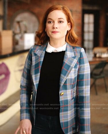 Zoey’s blue plaid blazer on Zoeys Extraordinary Playlist