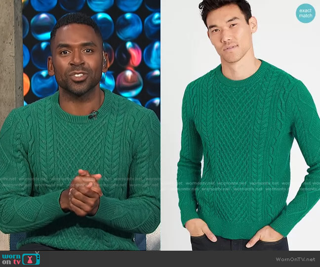Banana Republic Cable-Knit Sweater worn by Justin Sylvester on E! News