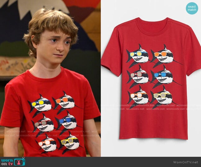 GAP Graphic T-Shirt worn by Finn Sawyer (Will Buie Jr) on Bunkd