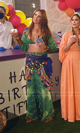 Jennifer’s green printed cropped top and pants on The Real Housewives of Dallas