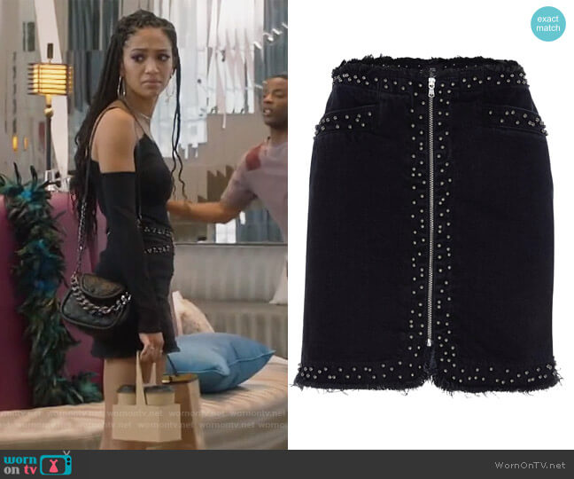 River Island Frayed Studded Zip Front Denim Skirt worn by Olivia Baker (Samantha Logan) on All American