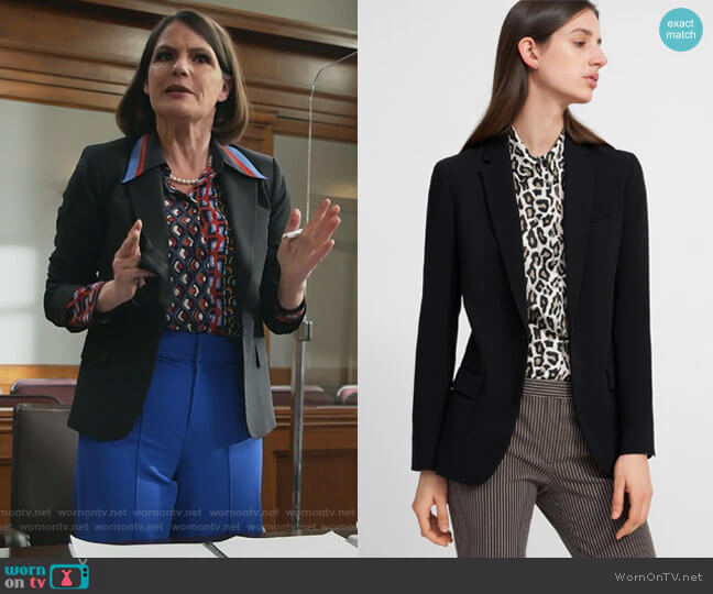 Theory Staple Blazer worn by Maggie Palmer (Suzanne Cryer) on All Rise
