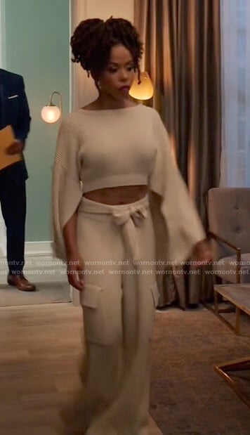 Andi’s white lounge set on Tyler Perrys Sistas