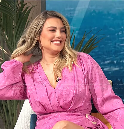 Carissa’s pink printed wrap mini dress on E! News Daily Pop