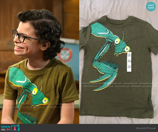 Cat & Jack Praying Mantis T-Shirt worn by Matteo Silva (Raphael Alejandro) on Bunkd
