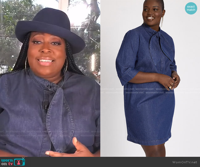 Eloquii Tie Neck Denim Dress worn by Loni Love on The Real