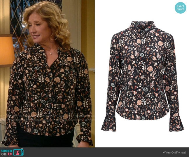 Frame 70s Ruffle Shirt worn by Vanessa Baxter (Nancy Travis) on Last Man Standing