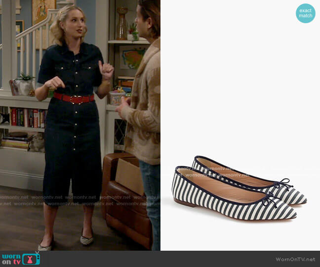 J. Crew Stripe Gemma Flats worn by Mandy Baxter (Molly McCook) on Last Man Standing