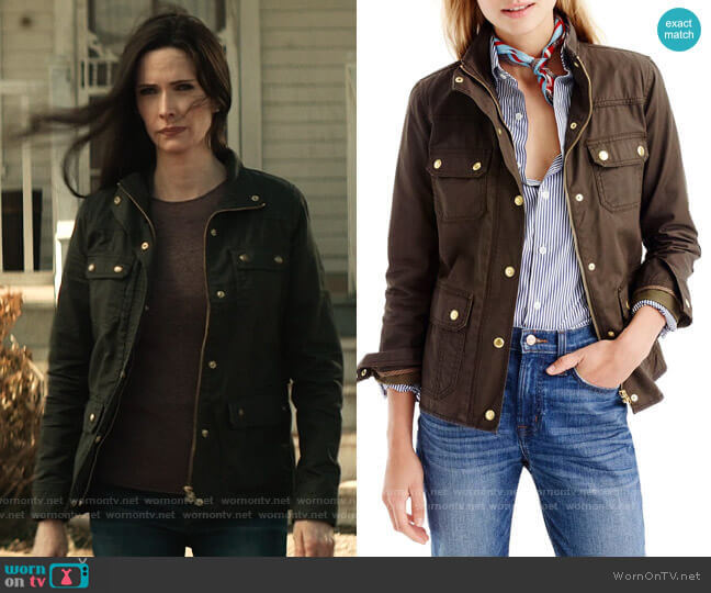 J.Crew The Downtown Field Jacket in Mossy Brown worn by Lois Lane (Elizabeth Tulloch) on Superman and Lois