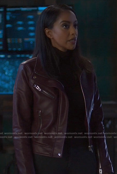 Kelly’s purple leather jacket on Supergirl