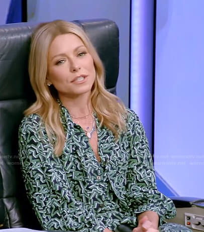 Kelly’s green printed dress on Live with Kelly and Ryan