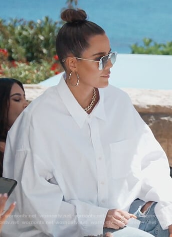 Khloe’s white oversized shirt on Keeping Up with the Kardashians