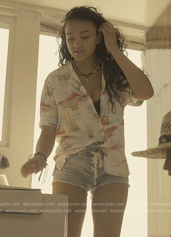 Kiara’s printed button up shirt and denim shorts on Outer Banks