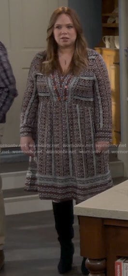 Kristin’s printed long sleeve dress on Last Man Standing