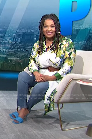 Kym’s white floral shirdress on E! News Nightly Pop