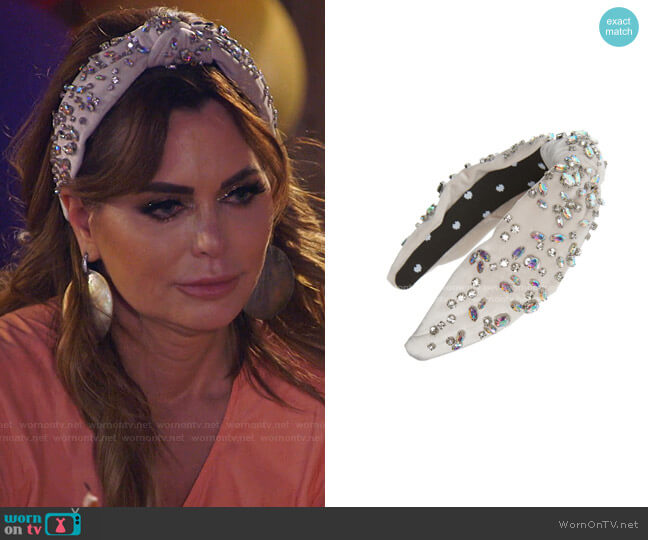 Lele Sadoughi Crystal Knotted Velvet Headband worn by D’Andra Simmons on The Real Housewives of Dallas
