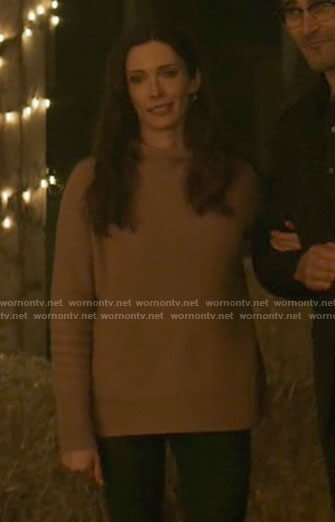 Lois’s camel sweater on Superman and Lois
