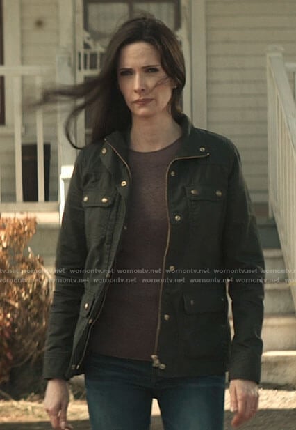 Lois’s green jacket on Superman and Lois