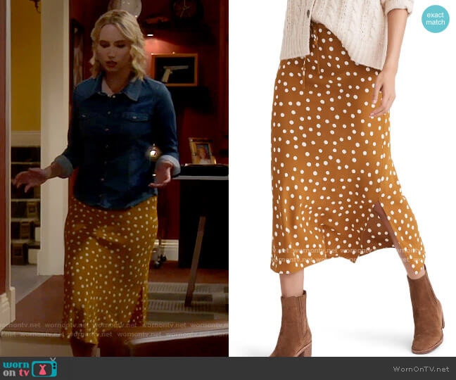 Madewell Drawstring Midi Slip Skirt worn by Mandy Baxter (Molly McCook) on Last Man Standing