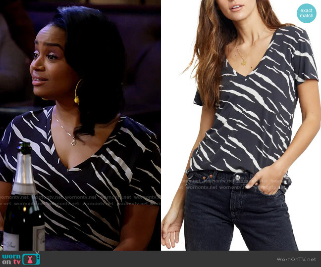 Rails Cara Tee in Black Abstract Tiger worn by Randi (Kyla Pratt) on Call Me Kat