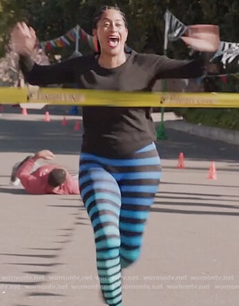Rainbow’s blue ombre stripe leggings on Black-ish