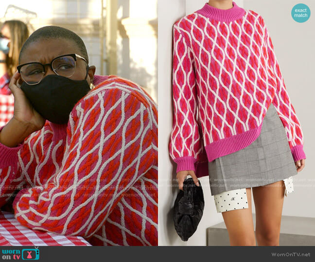 Stine Goya Anders Cable-Knit Wool-Blend Sweater worn by Henrietta Wilson (Aisha Hinds) on 9-1-1
