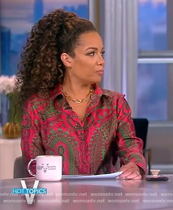 Sunny’s pink paisley print blouse on The View