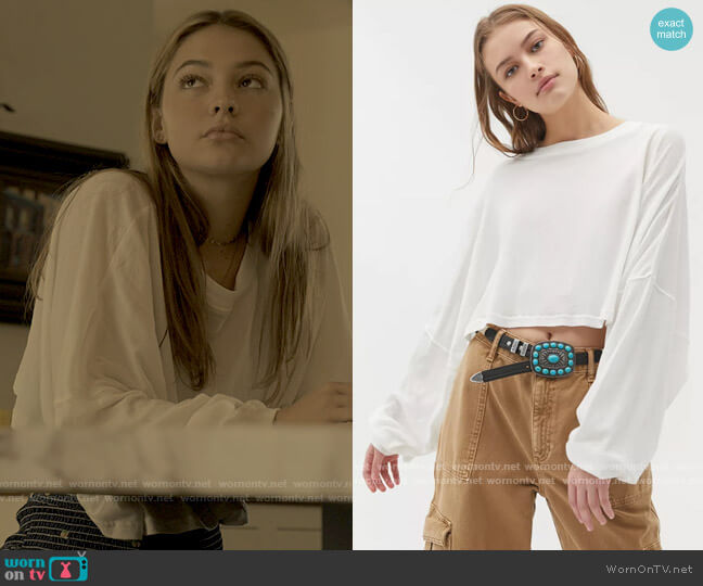 Out From Under Ella Long Sleeve Cropped Tee worn by Sarah Cameron (Madelyn Cline) on Outer Banks